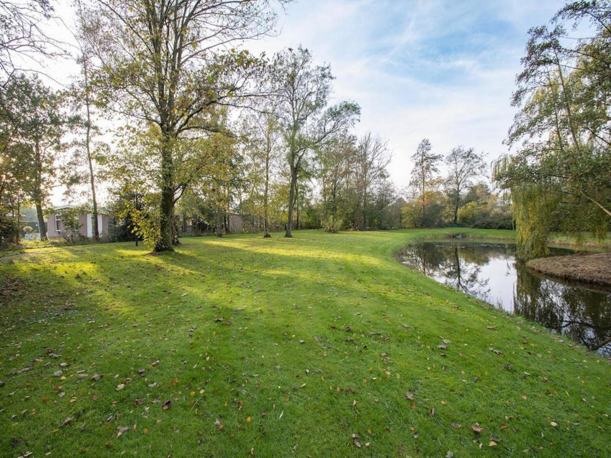 Charming Bungalow With Garden Villa Sint Maartensvlotbrug ภายนอก รูปภาพ